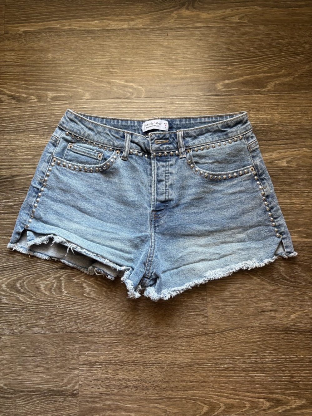 Vanilla Star Shorts